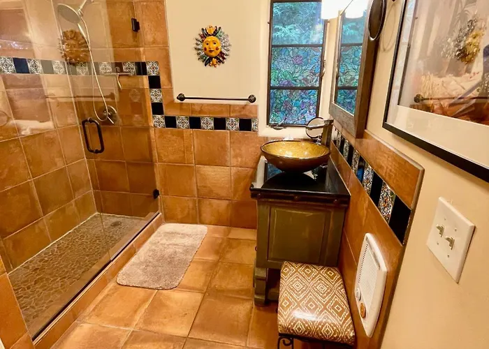 The Pleasant Street Casitas - Historic & Modern Charm