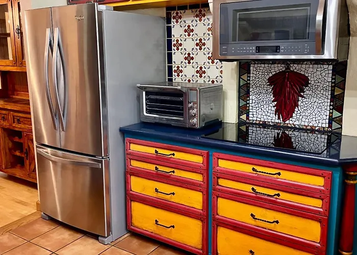 The Pleasant Street Casitas - Historic & Modern Charm Apartment *